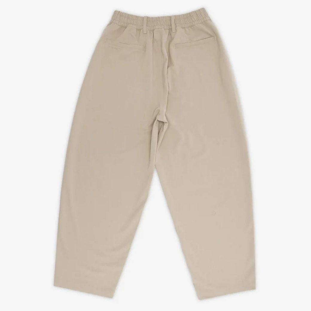 STUDENTS GOLF - STUDENTS GOLF Calculus Baggy Pleated Pants - The Agora Bangkok