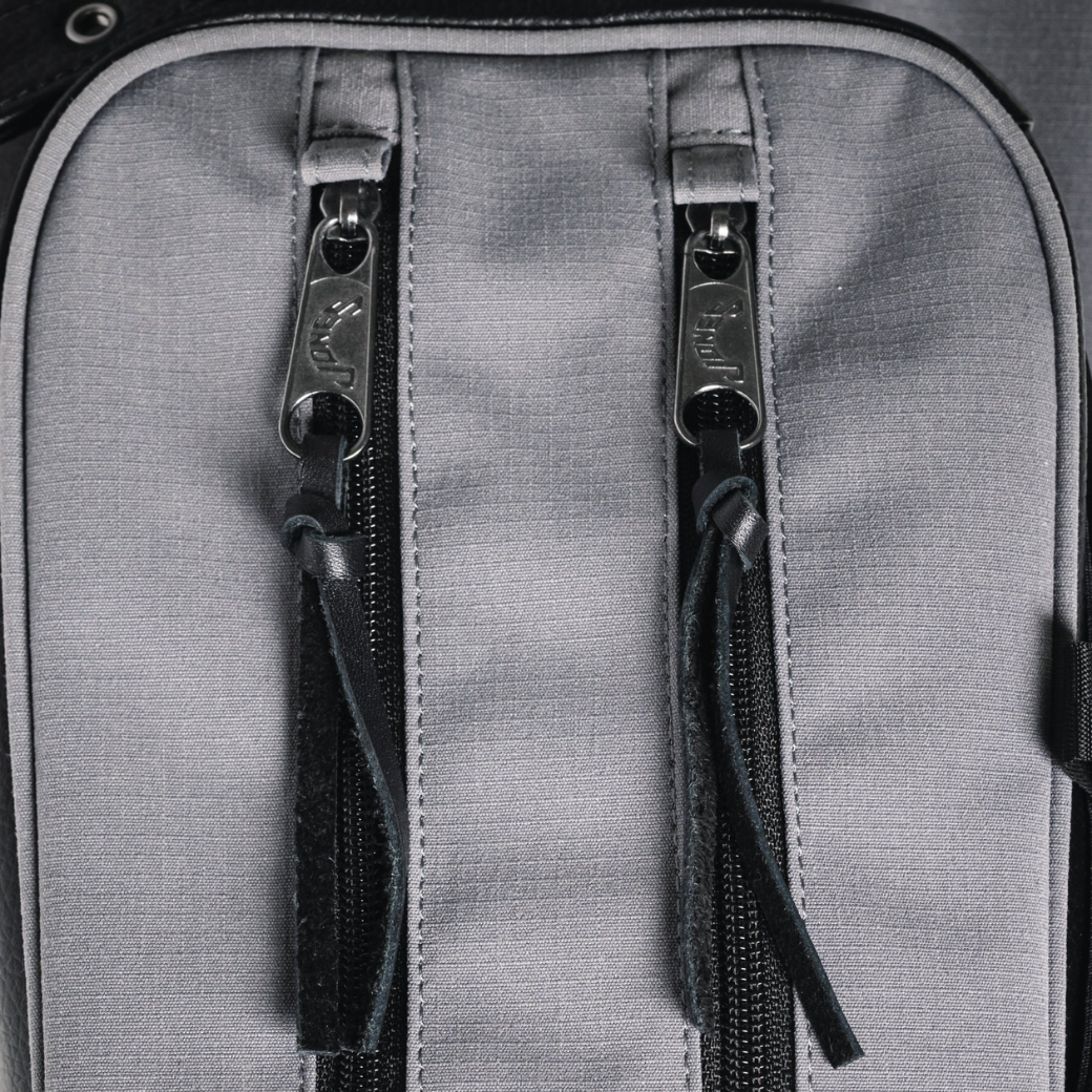 JONES SPORTS - JONES SPORTS Players Series Carry Bag Charcoal - The Agora Bangkok