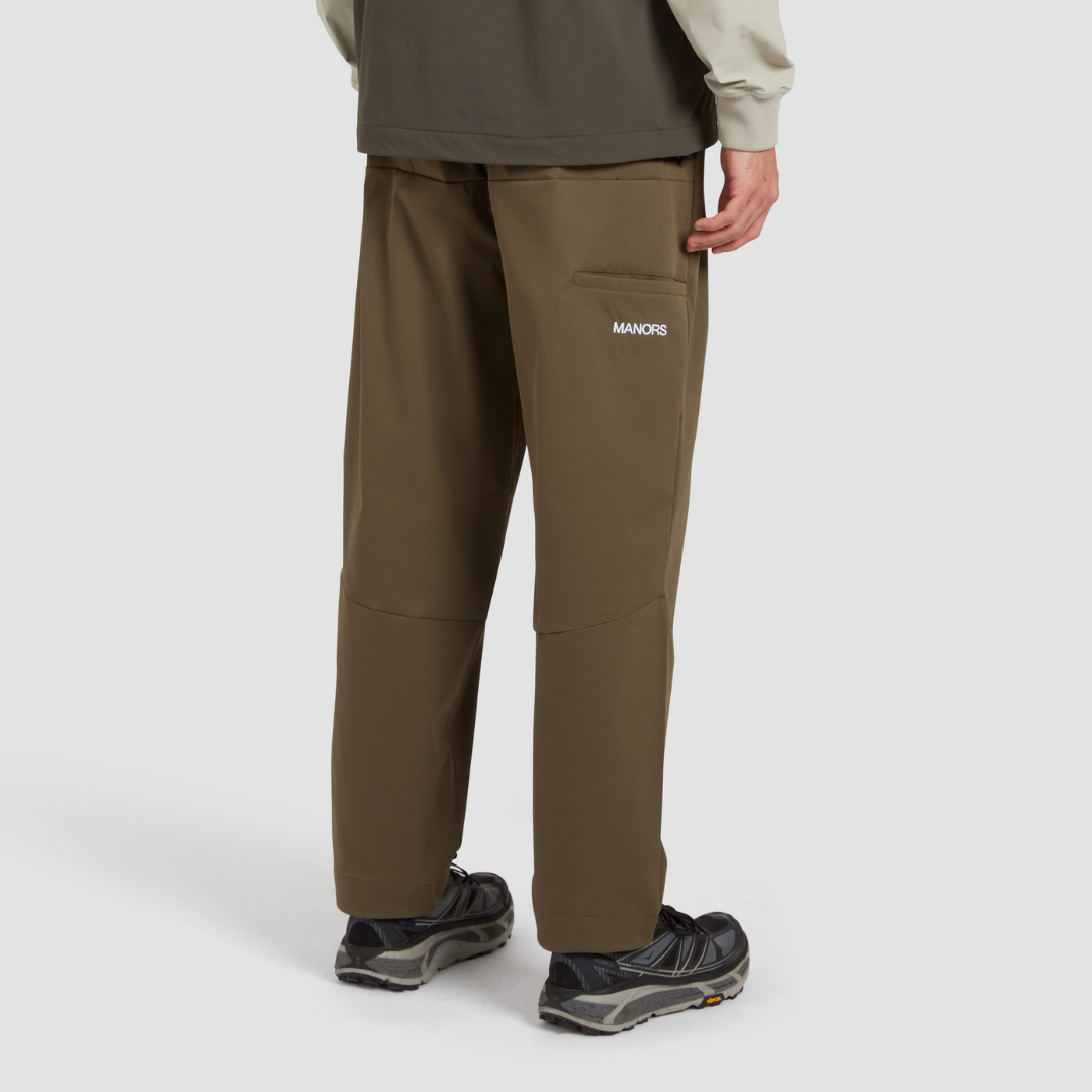 MANORS - MANORS Men's Greenskeeper Chino Trousers - The Agora Bangkok