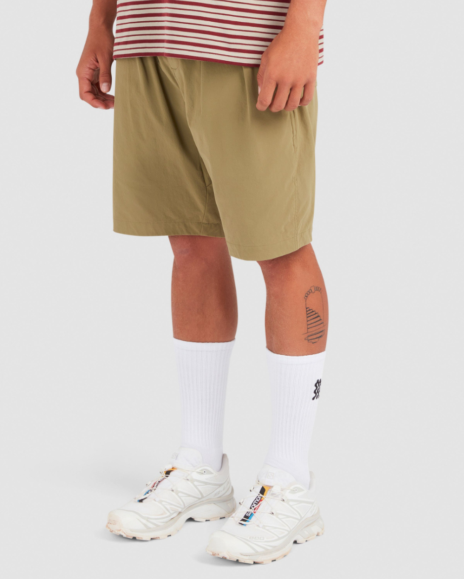 MANORS - MANORS Men's Recycled Greenskeeper Shorts - The Agora Bangkok