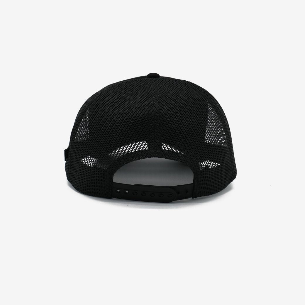 STUDENTS GOLF - STUDENTS GOLF Research Institute Trucker Hat - The Agora Bangkok